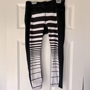 Athleta cropped leggings